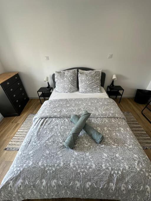 Joli Loft Lägenhet Ploërmel Exteriör bild